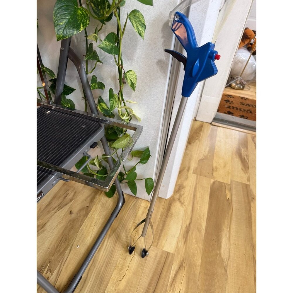 Carex Reacher Grabber Tool